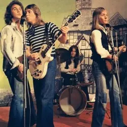 Nostalgic bands