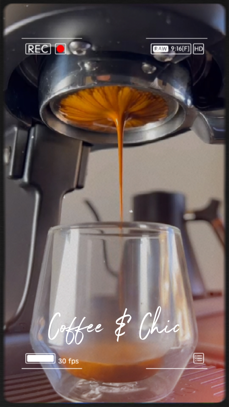 5. Kopi & Chic