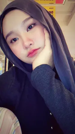 Kau dan aku menyakit