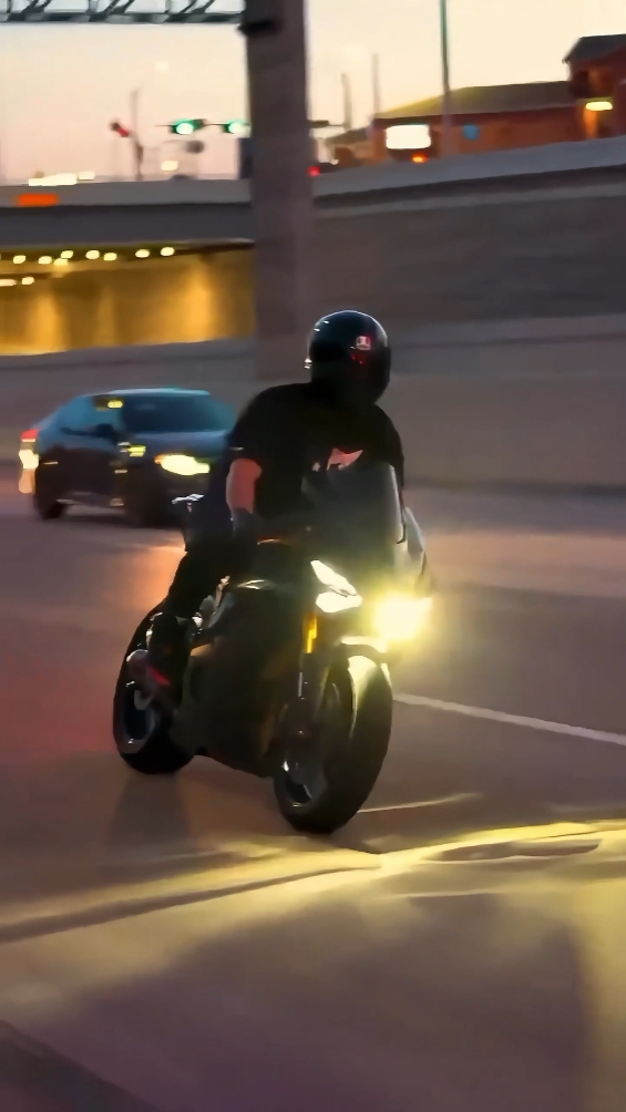 motards