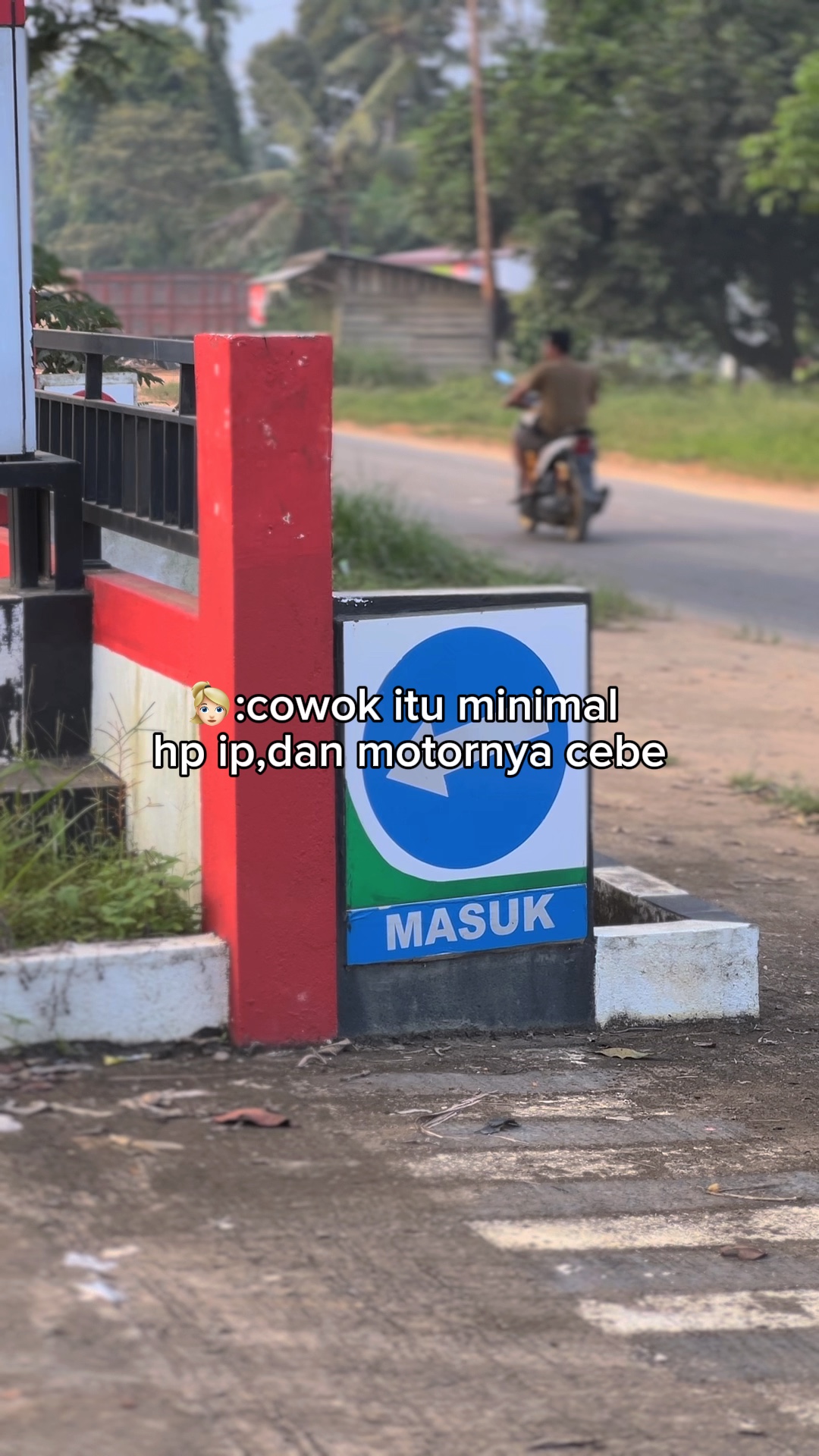AKU MEMANG 