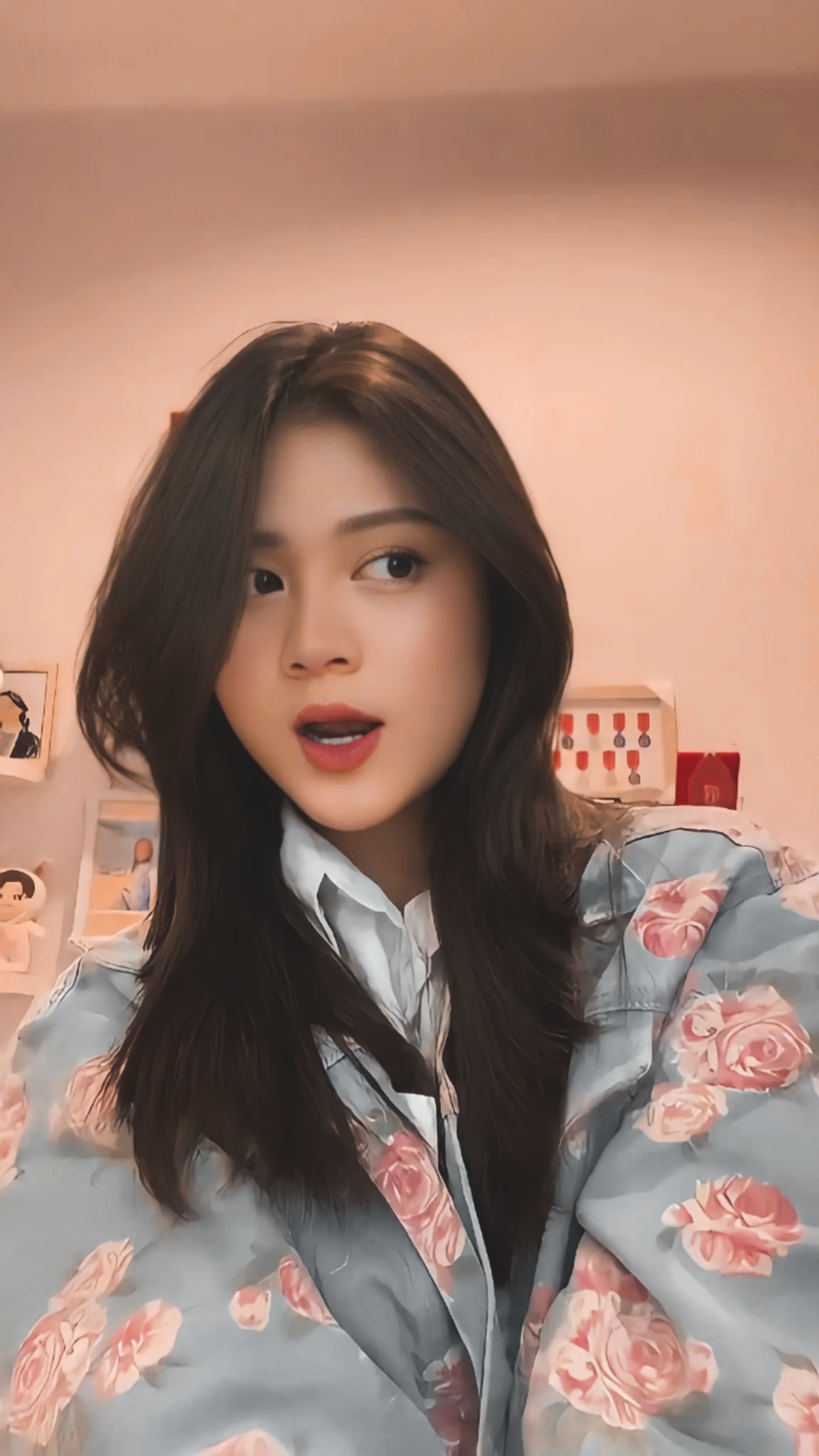 1Video / 1Foto CUKUP
