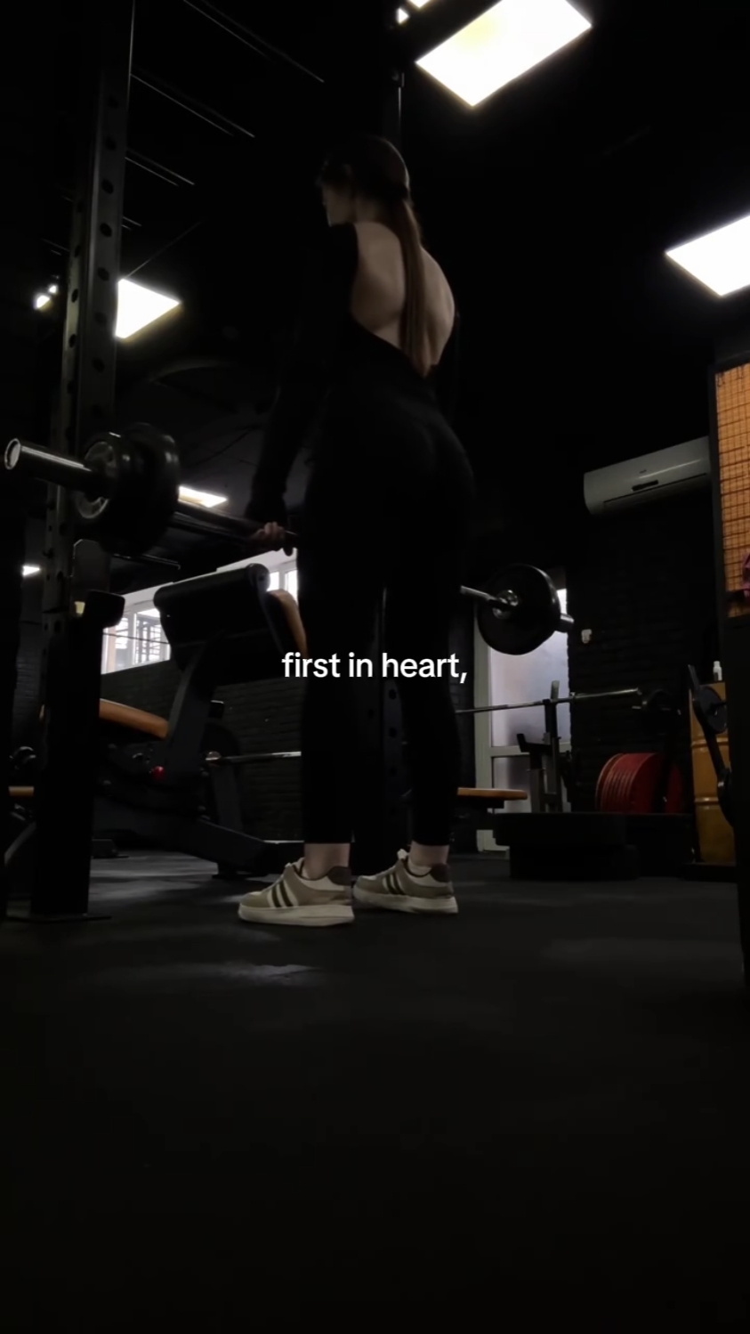 pertama di hati