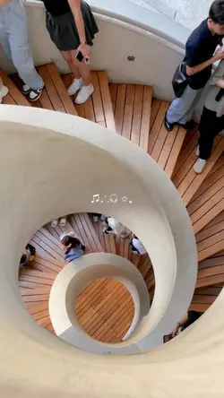 4 video