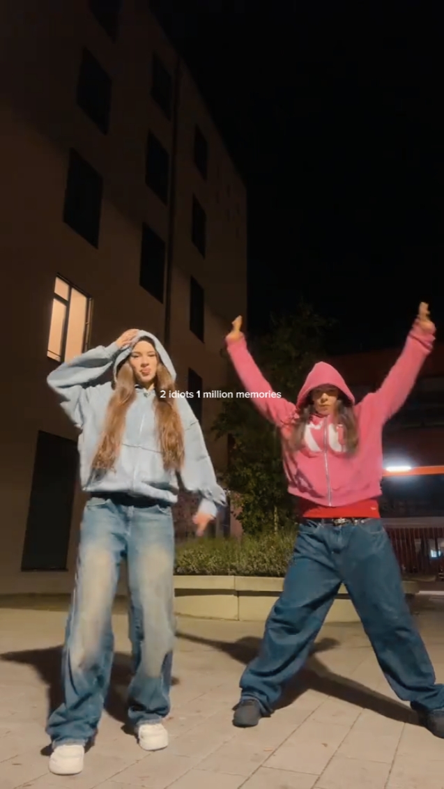 2 idiots 1 million 