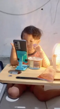 Anak ngantuk lucu