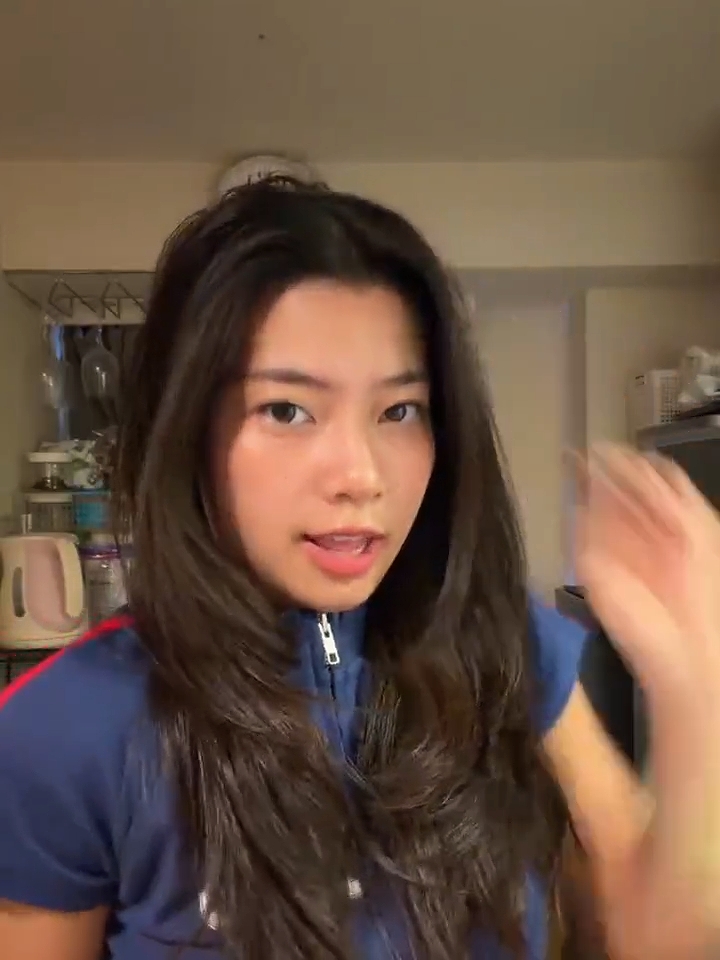 Slowmo zoom-out