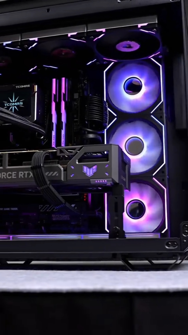 Pc