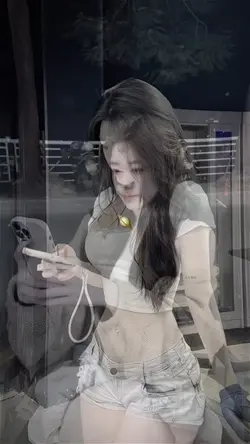 Trend khoe dáng