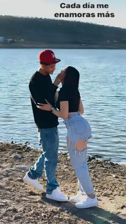 IG STORY 14F.