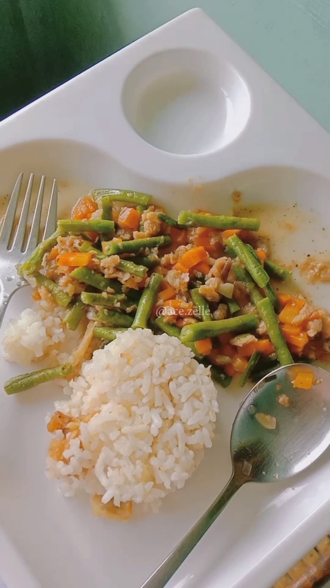 Food vlog