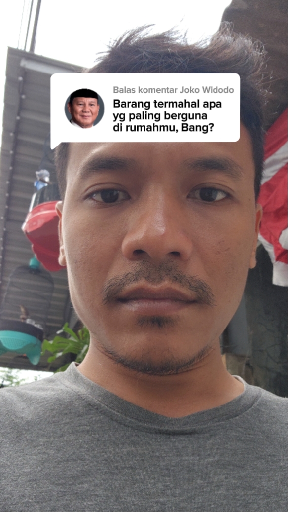Komen palsu asli