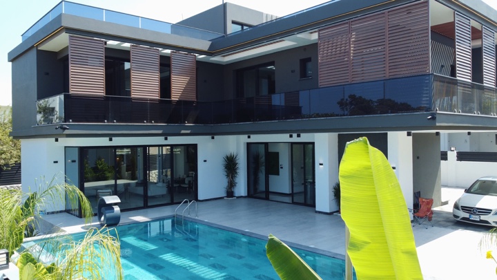 Villa lux Island