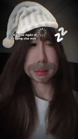 Cắt tóc ngắn đi đá