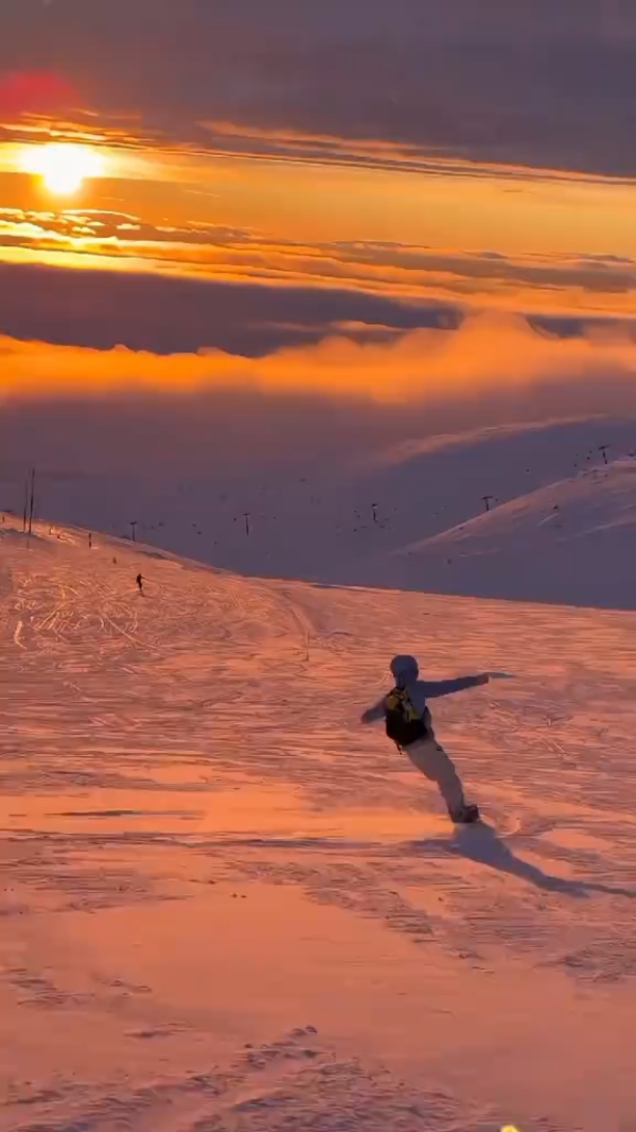 trend slow motion 