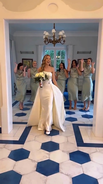 Vêtements de mariage