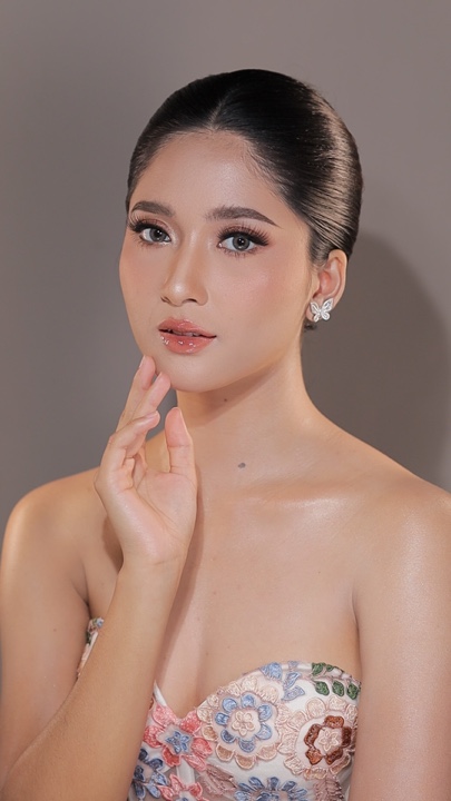 Maquillaje Transisi
