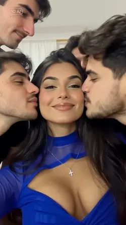 vários homens IA