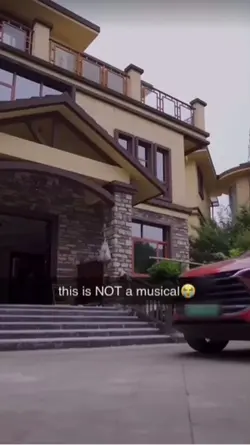 its NOT a musical 😭
