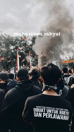 demo gedung DPR