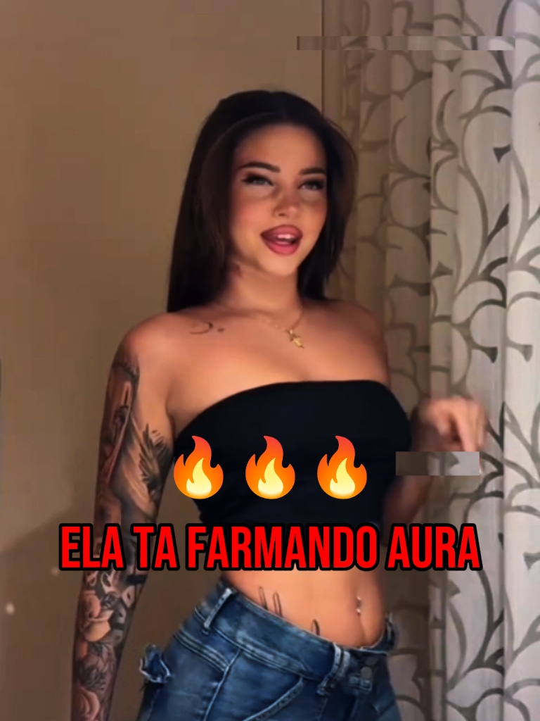 ELA TA FARMANDO AURA