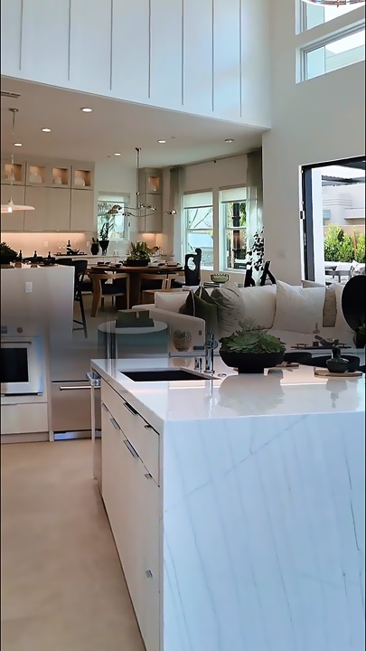 Luxury house