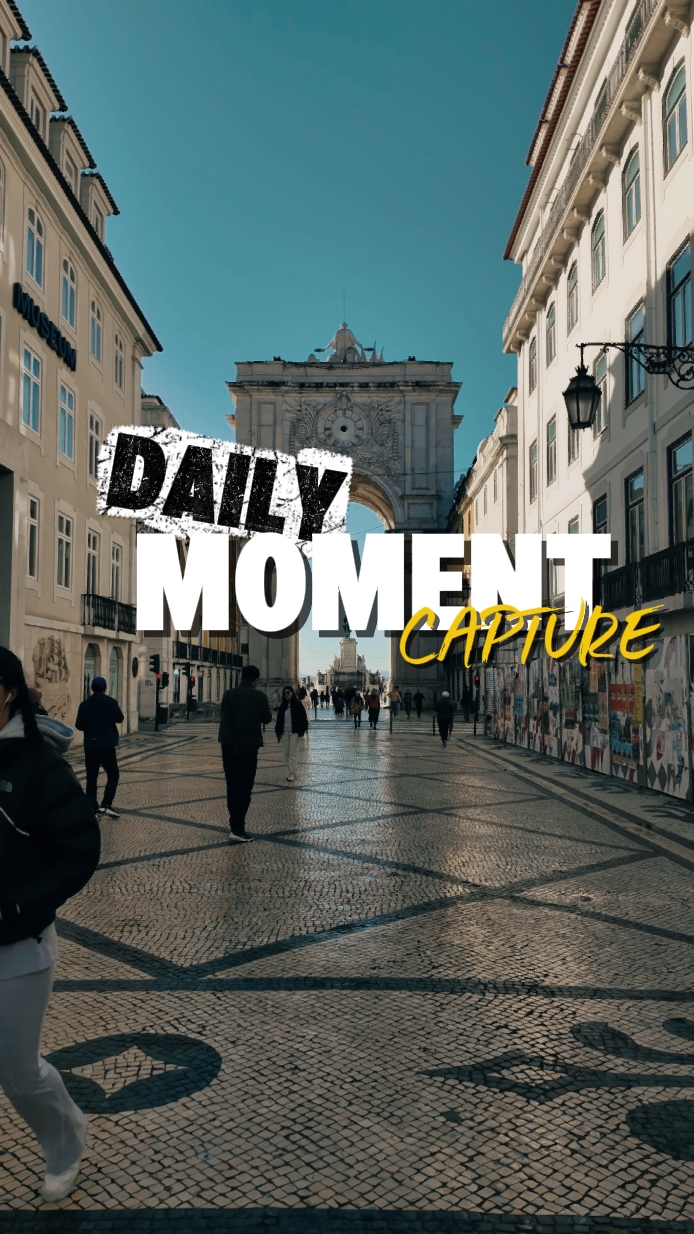 DAILY MOMENT CAPTURE
