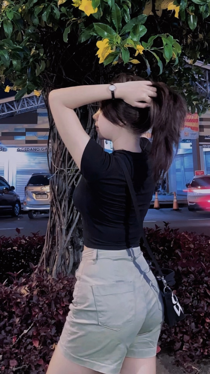 5 Foto • Kece " 