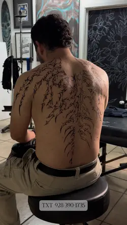 TATTOO ARTIST