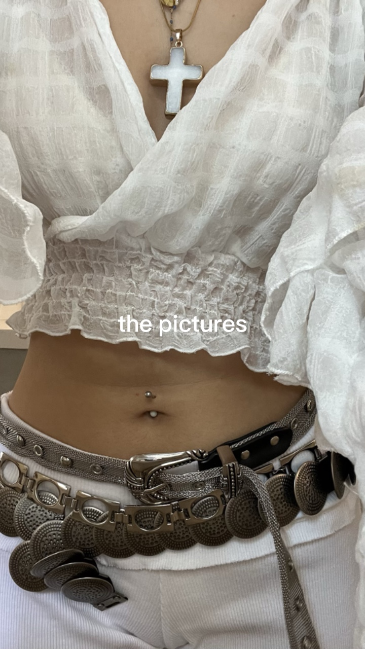 Outfit vs pics 