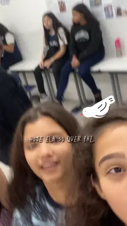 hj ela so quer paz 🕊️