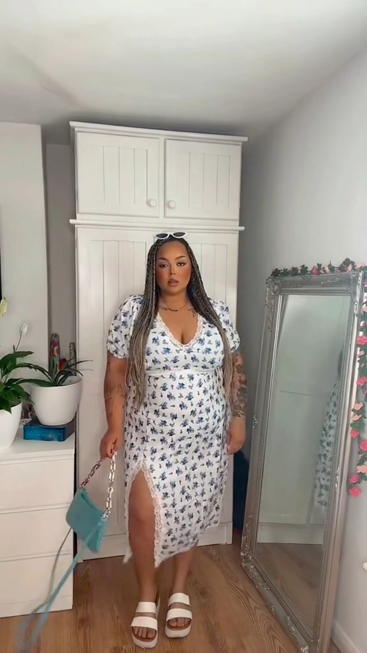 30 vids/pics