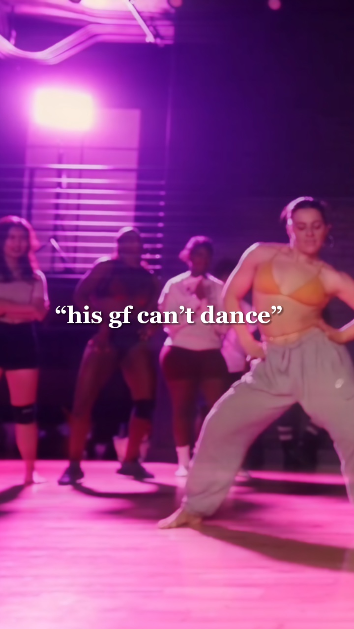 His gf Can’t Dance❓
