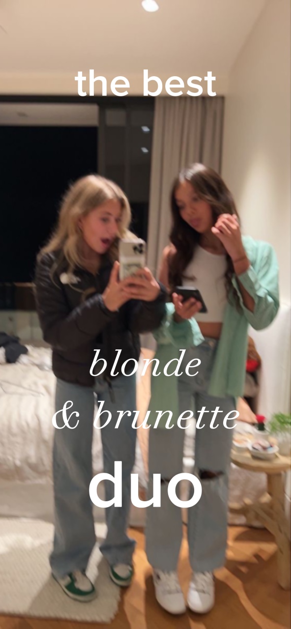 duo blonde et brune