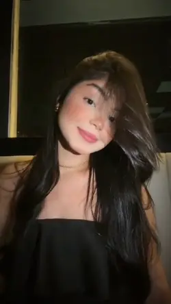moça do cabelo preto