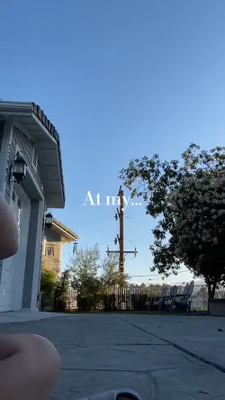 At me bff house 🤩