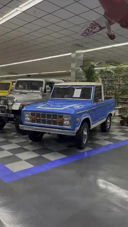 Ford Bronco 