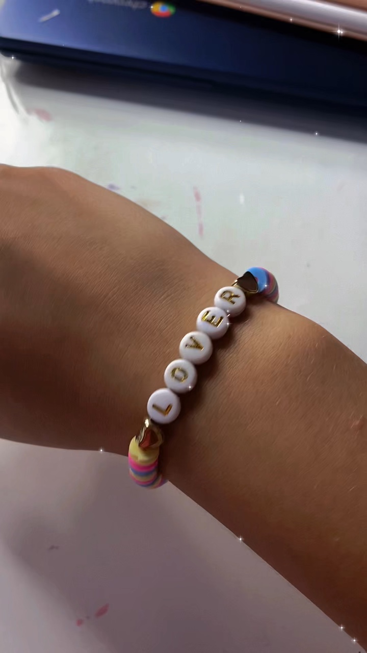Faire un bracelet avec / moi
