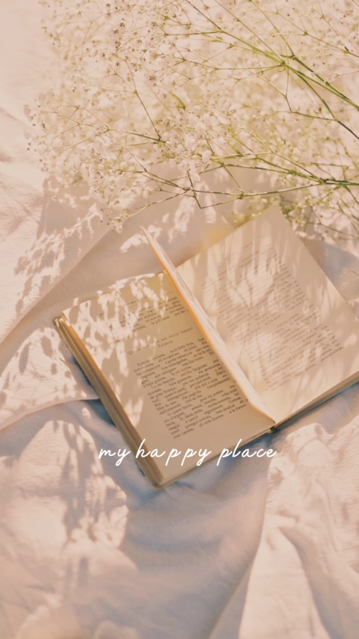 Book aesthetic
