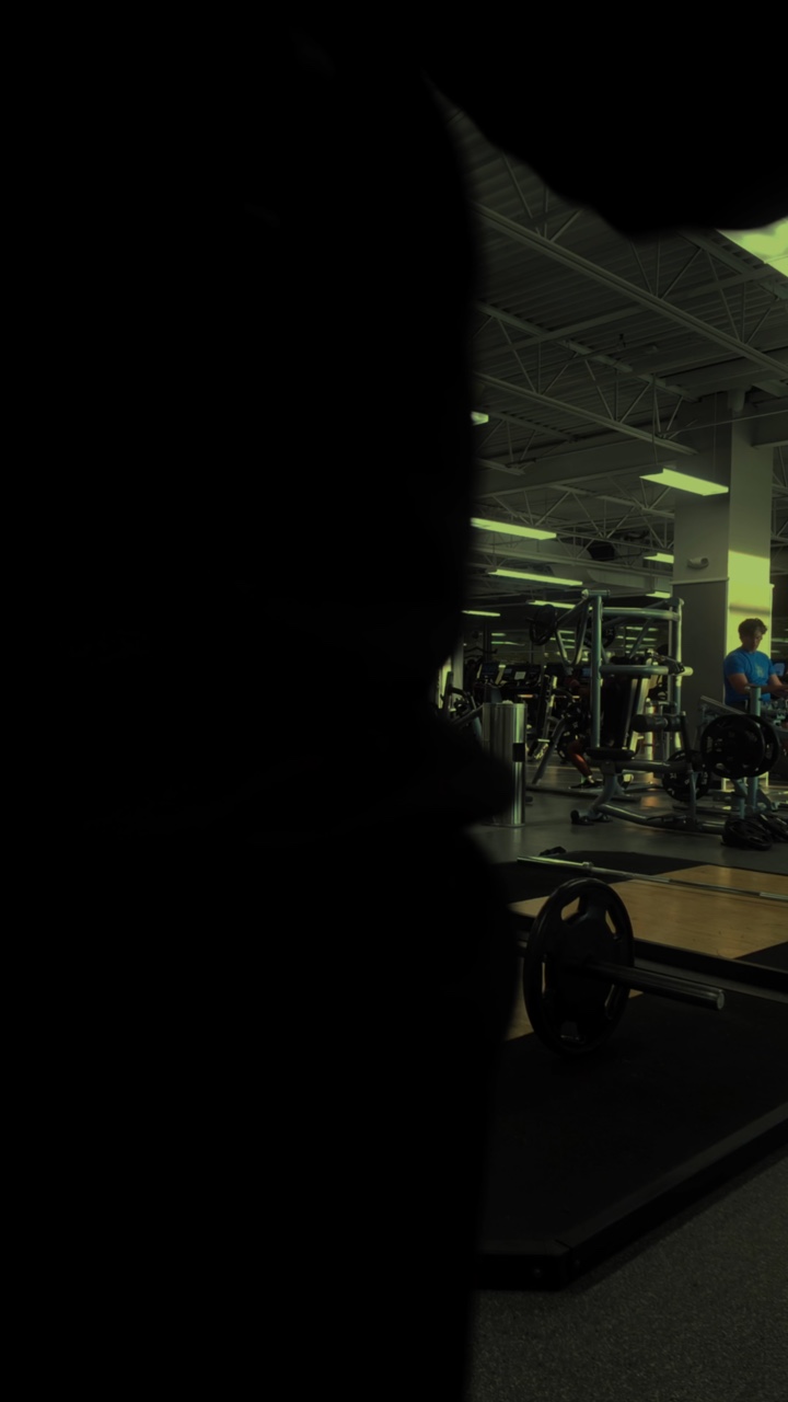 Cinematic Deadlifts 