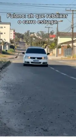 Meme carro baixo