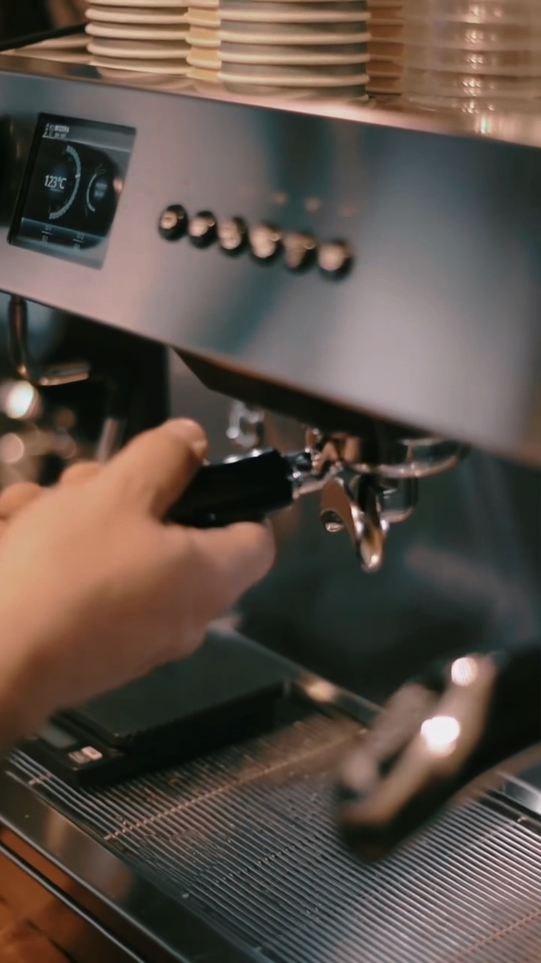 CAFÉ [5 ￭]