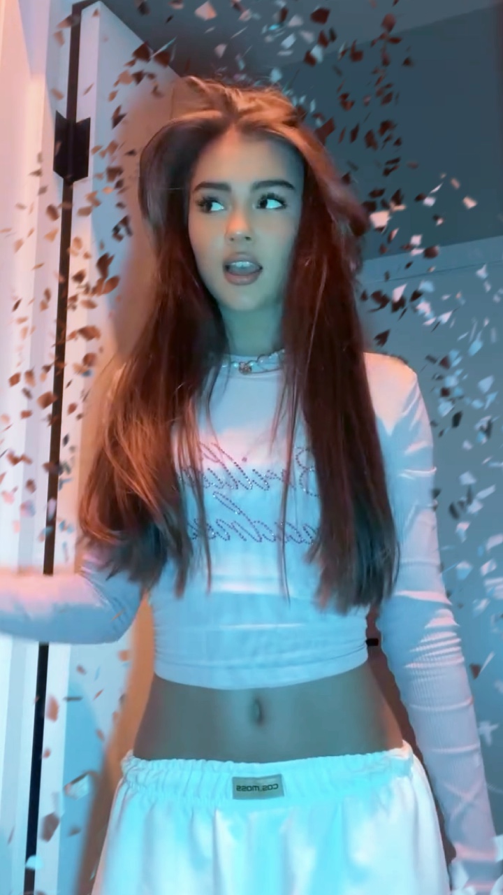 BAILANDO LENTO LENTO