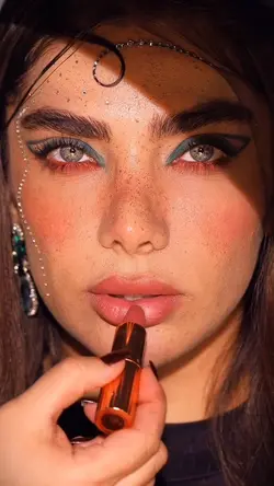 Makeup 💄  [1]