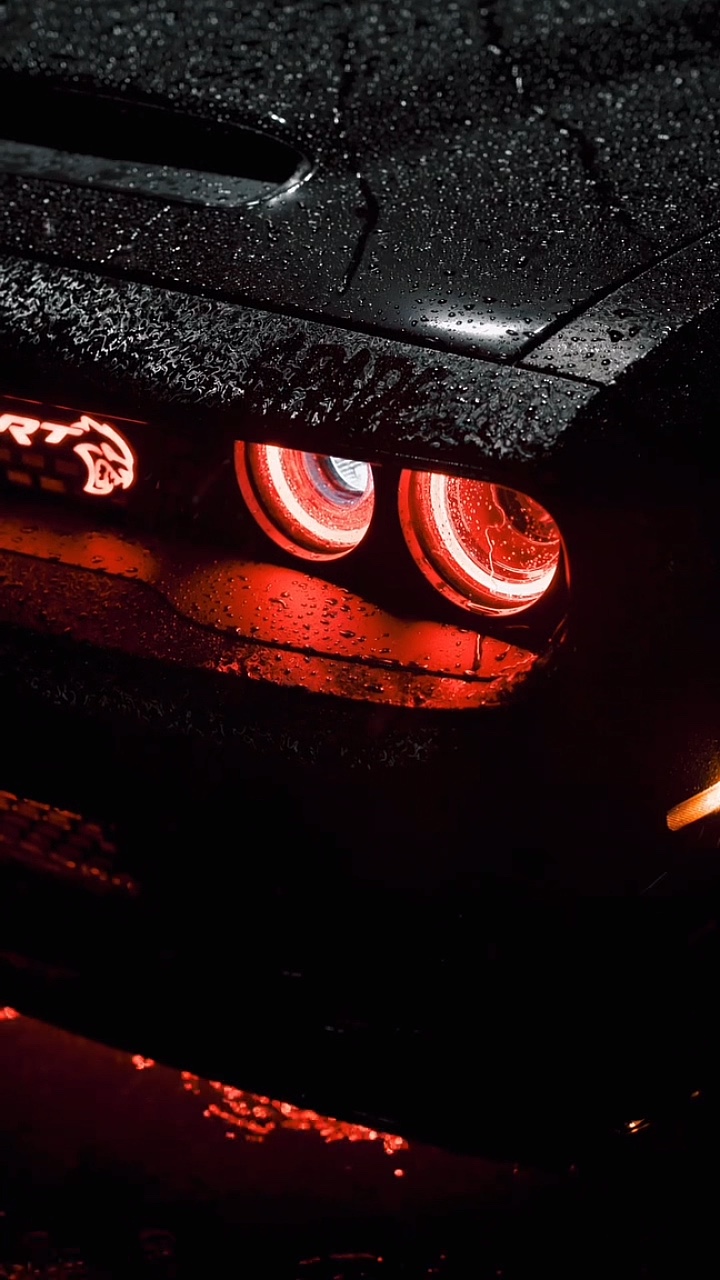 VOITURE🩸ROUGE AYES🩸