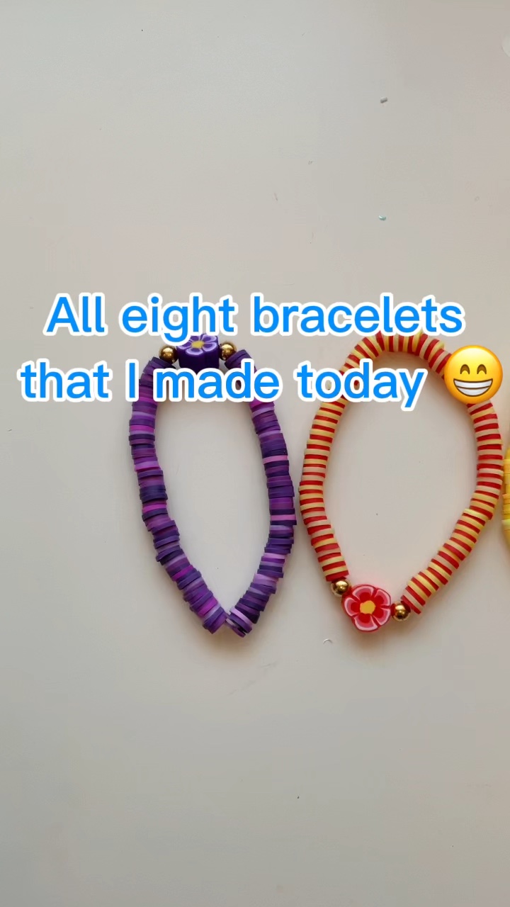 Bracelet shop