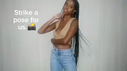 Jeans Pose