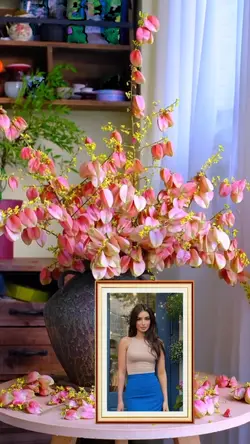 Frame flowers