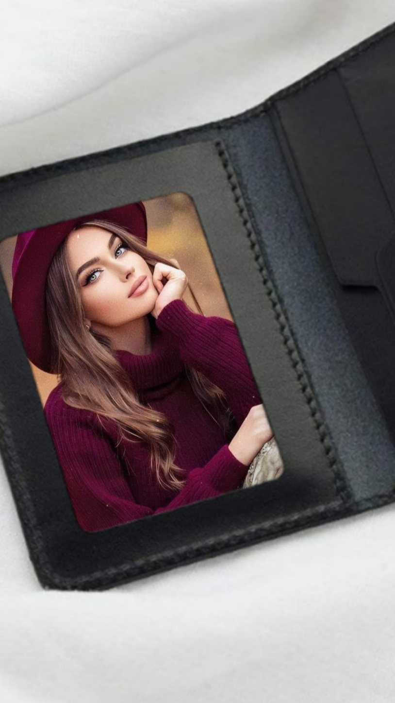 picture in my wallet
