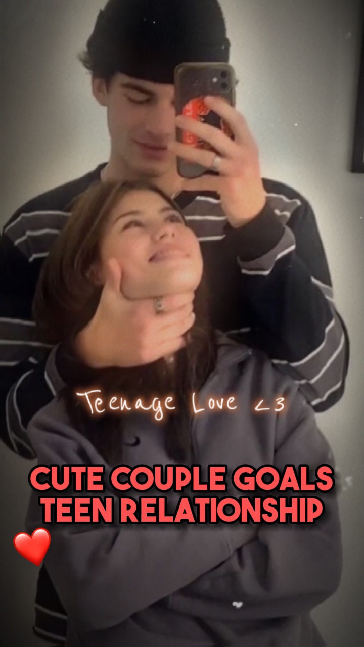 Cute couple goals❤️